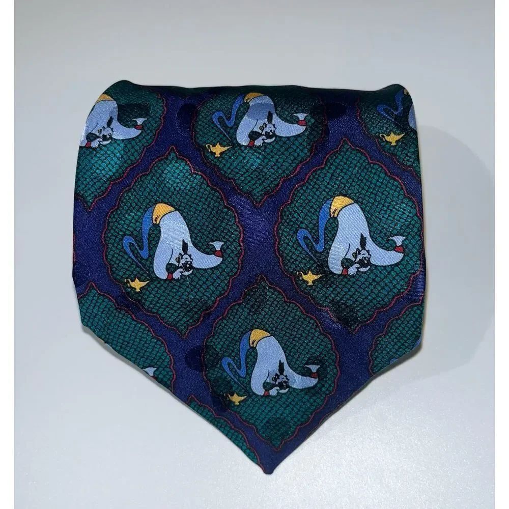 Disney store Aladdin genie print tie